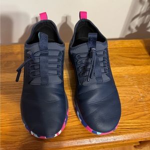 Clove woman shoes size 8